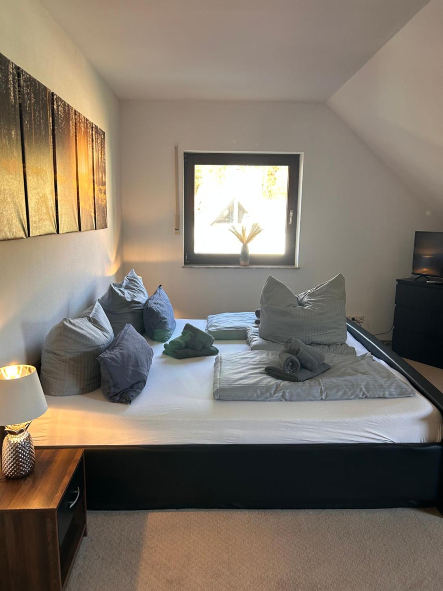 Apartment Am Park 巴特劳特堡 外观 照片